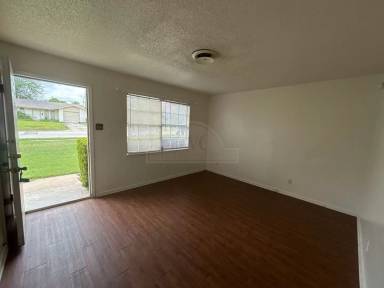 Main picture of 1205 Kathey Dr