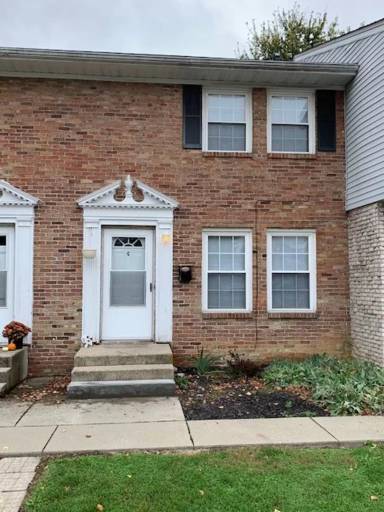 Main picture of 469 S 30th St
