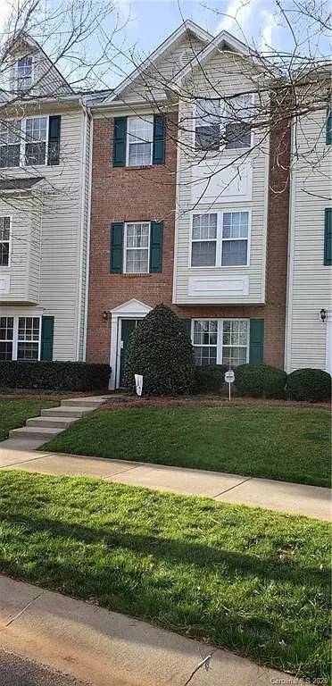 Main picture of 6808 Cascade Dream Ct