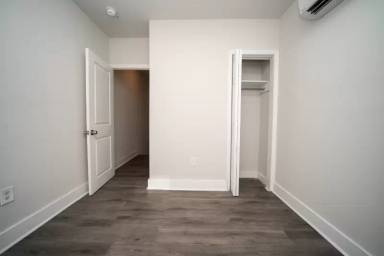 Main picture of 47 E Collom St