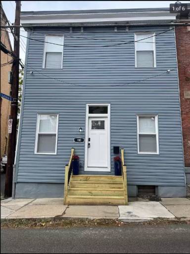 Main picture of 110 Hemlock St