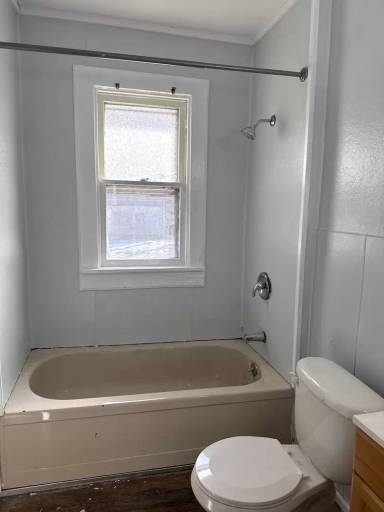 Main picture of 2200 S 13th St