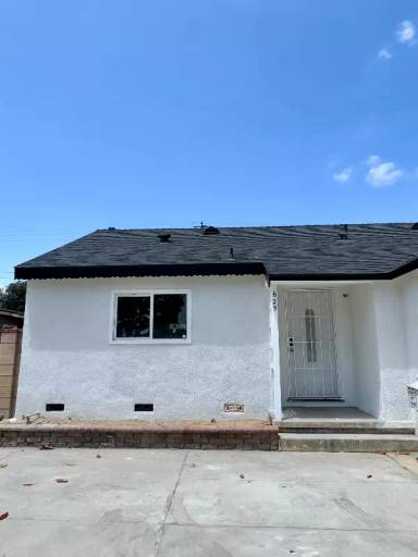 Main picture of 625 W Woodcrest Ave