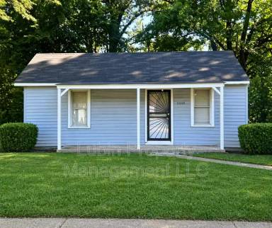 Main picture of 2008 Whitney Ave