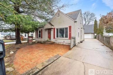 Main picture of 511 Continental Blvd