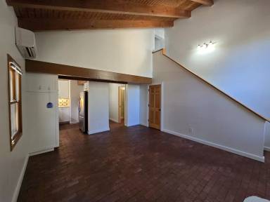 Main picture of 132 Romero St