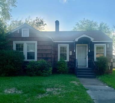 Main picture of 3912 Avenue K