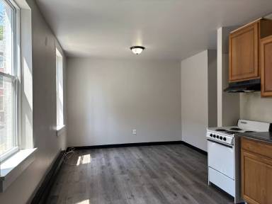 Main picture of 222 W Vine St