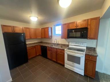 Main picture of 249 Main St