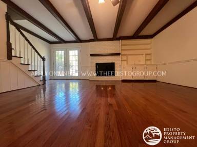 Main picture of 6172 Vance Rd