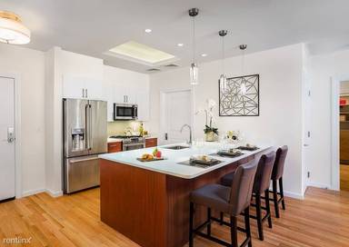 Main picture of 200 Estate Dr