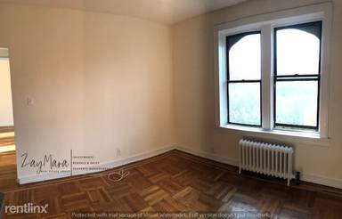 Main picture of 5 Seaman Ave
