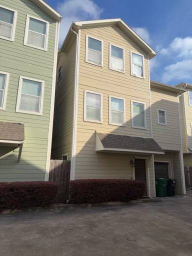 Main picture of 1828 Fletcher St