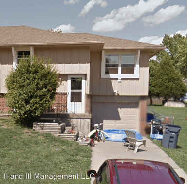 Main picture of 12220 S Sycamore St