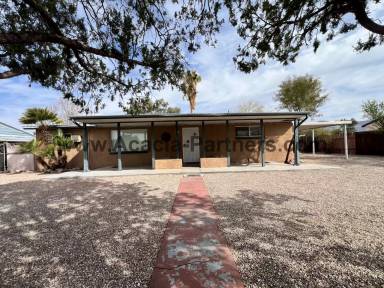 Main picture of 443 E McMillan Dr