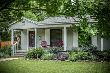 Main picture of 168 Harmon Dr