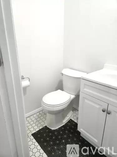 Main picture of 2425 Sherwood Dr