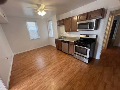 Main picture of 3221 Juliet St