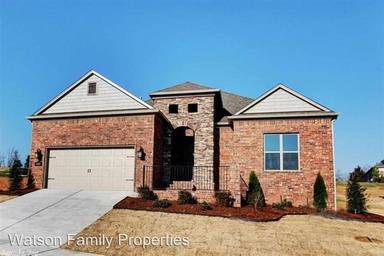 Main picture of 1010 Turnberry Dr
