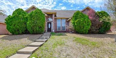 Main picture of 827 Sunflower Trl