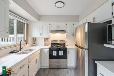 Main picture of 2725 107th Ave NW