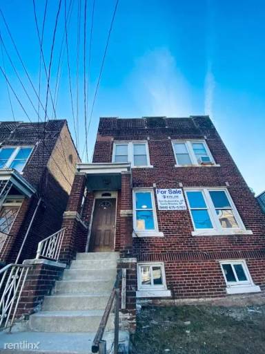 Main picture of 48 W 54th St