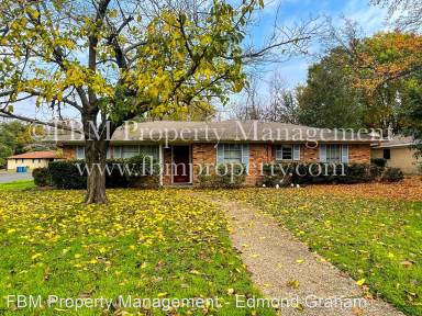 Main picture of 628 Madison Dr