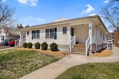 Main picture of 206 West William Street - B