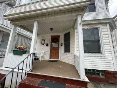 Main picture of 126 Park Pl