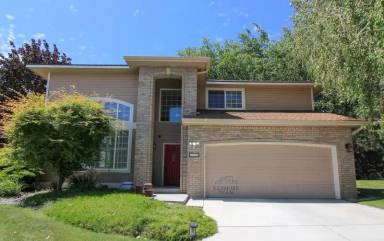 Main picture of 107 Meleina Ct