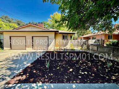Main picture of 5340 Elsinore Way