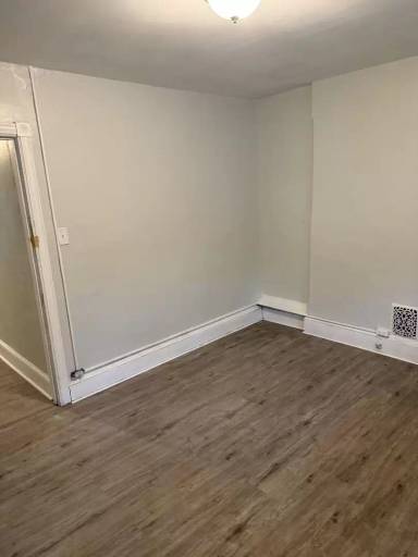 Main picture of 418 Penn St