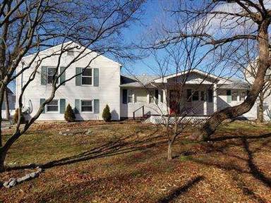 Main picture of 8306 Aletta Pl