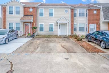 Main picture of 1319 Longlac Rd