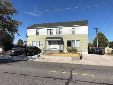 Main picture of 1206 Van Giesen St