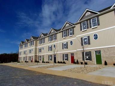 Main picture of 13 Gloucester Dr
