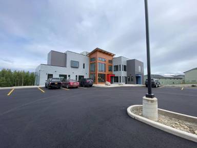 Main picture of 800 E Railroad Ave