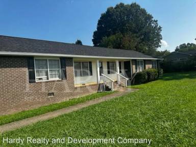 Main picture of 120 Booger Hollow Rd