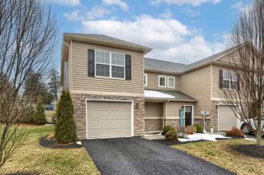 Main picture of 19 Parker Spring Ave