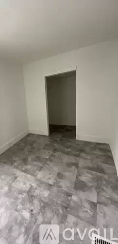 Main picture of 85 E 5th St