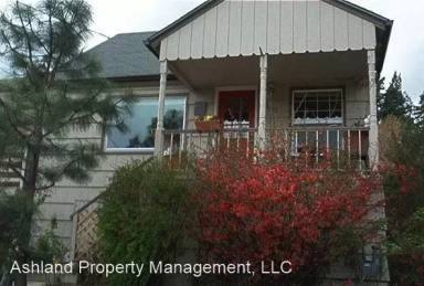 Main picture of 1172 N Main St