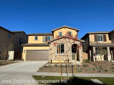 Main picture of 2218 Yuzu St