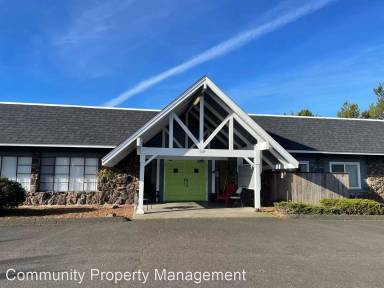 Main picture of 822 Necanicum Dr