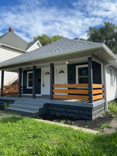 Main picture of 47 S Rural St