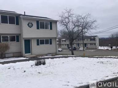 Main picture of 105 Greystone Rd