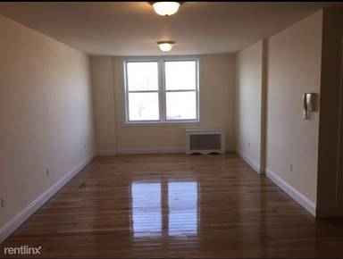 Main picture of 2510 Ocean Ave