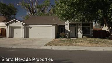 Main picture of 930 Desert Breeze Way