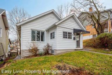 Main picture of 221 Clairmont Ave