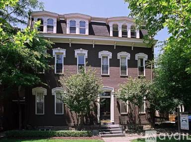 Main picture of 270 Shady Ave