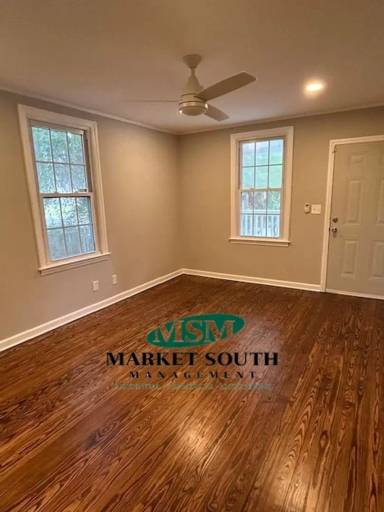Main picture of 305 Forrest Ave
